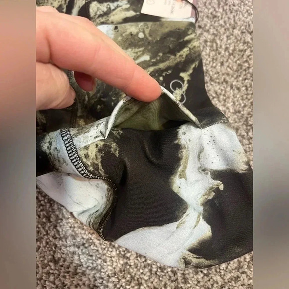 Calia by Carrie Underwood NWT Light Blue and Olive 7/8 Leggings - Picture 2 of 7